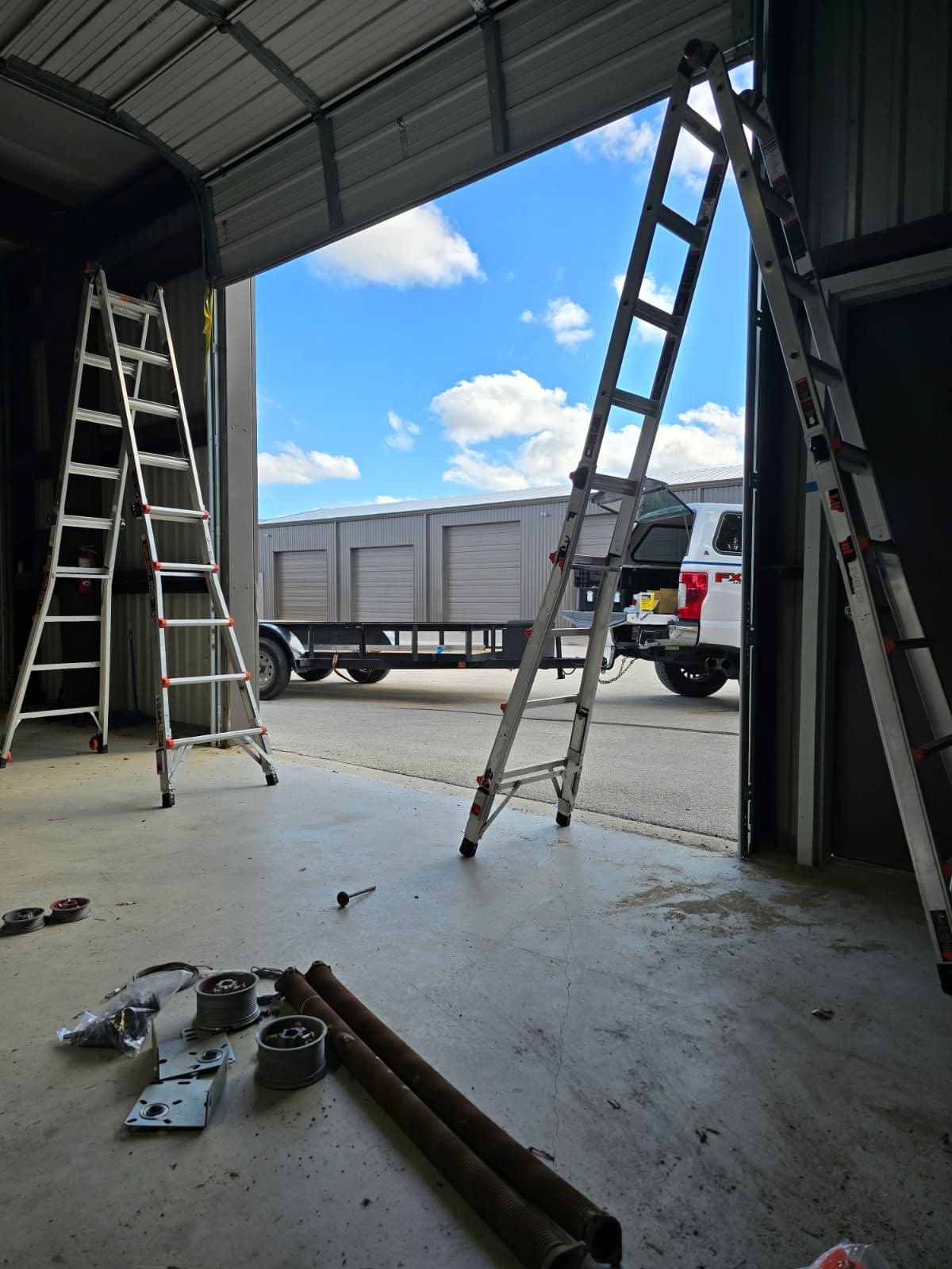 Project Expert Garage Door Repairs in Fredericksburg image