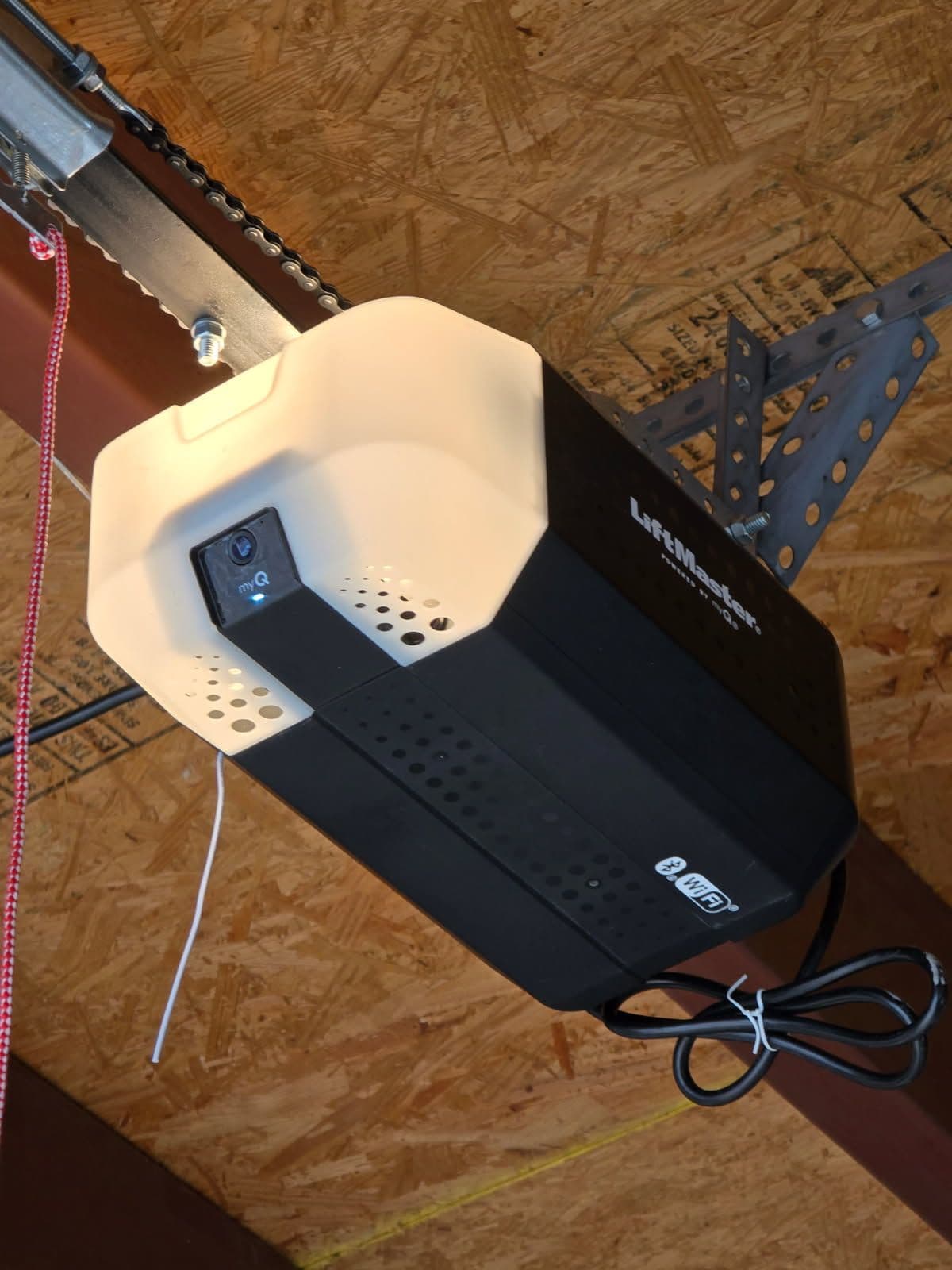 Project Enhance Your Home Security with LiftMaster's Latest Technology image