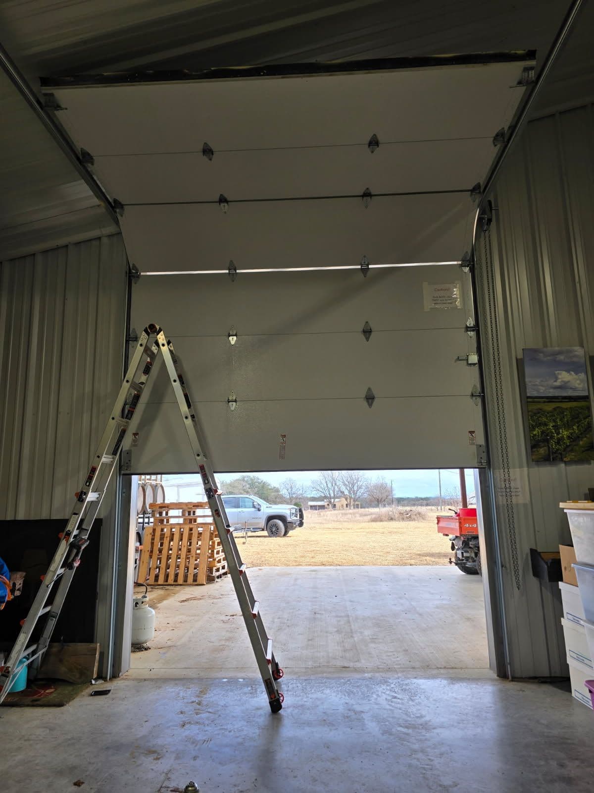 Project Professional Garage Door Installation in Texas image